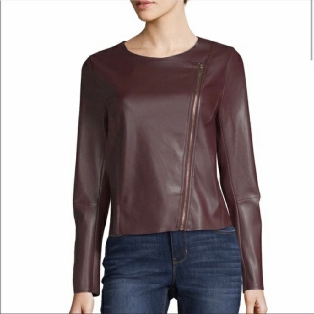 BURGUNDY FAUX LEATHER ZIP FRONT JACKET. SIZE LARGE